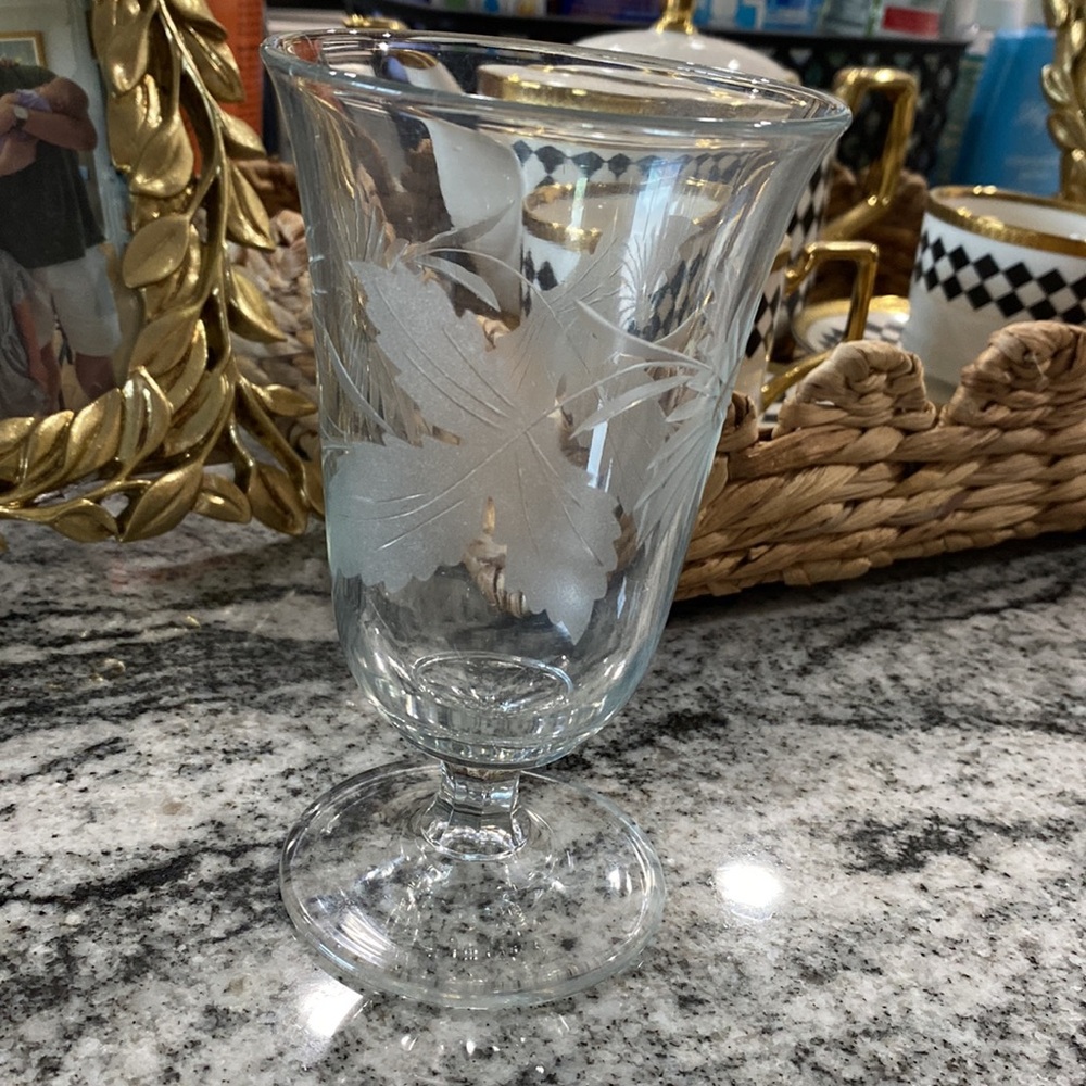 Etched Floral Clear Glass Footed Water Goblet! - Picture 2 of 8